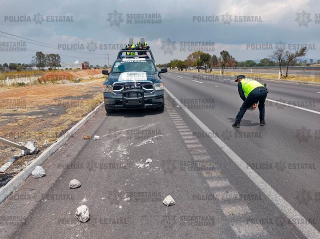 Detienen A Sujeto Que Ponía Piedras En La México Querétaro Para Asaltar Automovilistas 0057