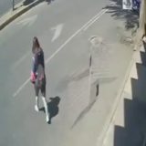 VIDEO: Mujer pierde la vida tras ser arrollada por un camión de volteo ...