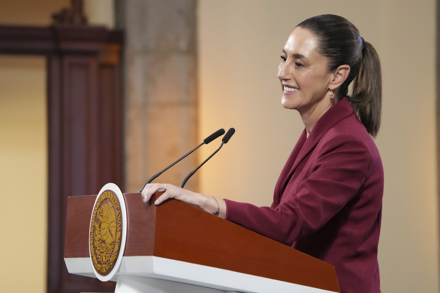 PRESIDENTA