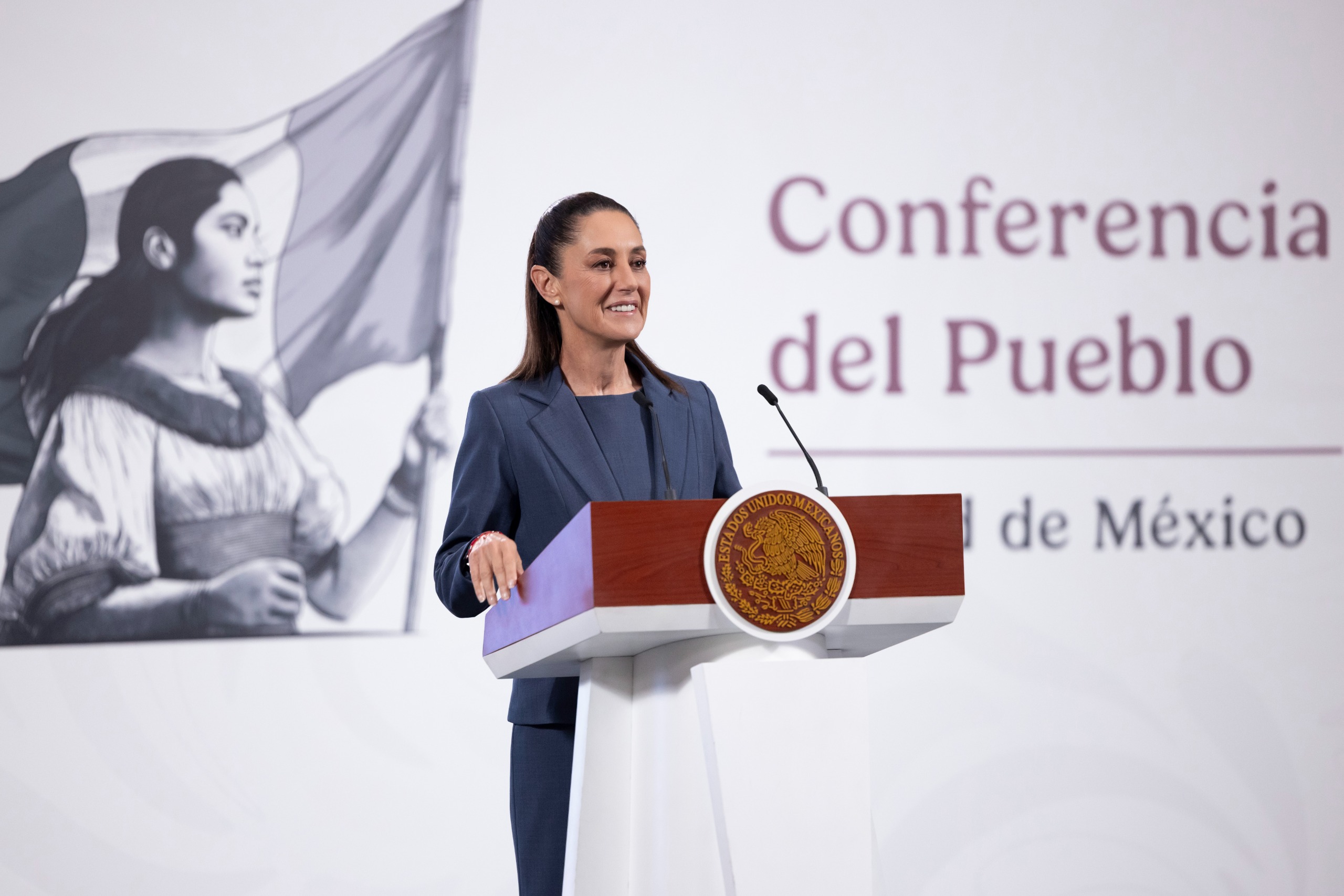 PRESIDENTA