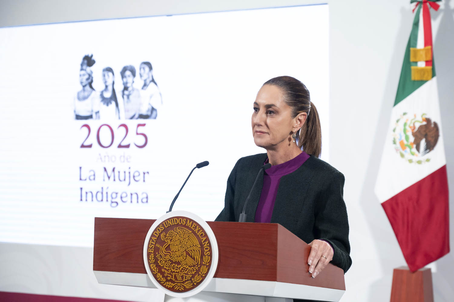 PRESIDENTA